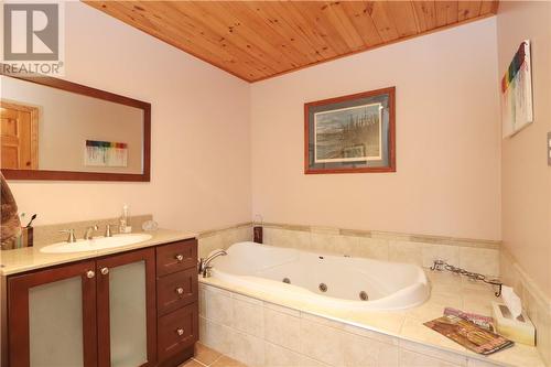 267C And 267D Murdoch River Road, Sudbury, ON - Indoor Photo Showing Bathroom