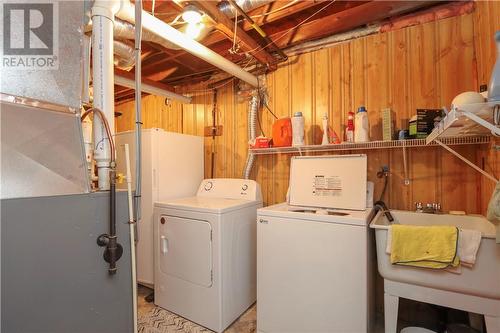 267C And 267D Murdoch River Road, Sudbury, ON - Indoor Photo Showing Laundry Room