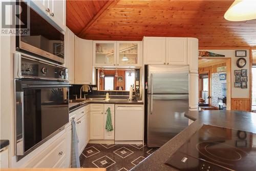 267C And 267D Murdoch River Road, Sudbury, ON - Indoor Photo Showing Kitchen