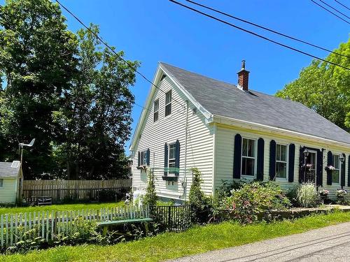 17 Victoria Street, Pictou, NS 