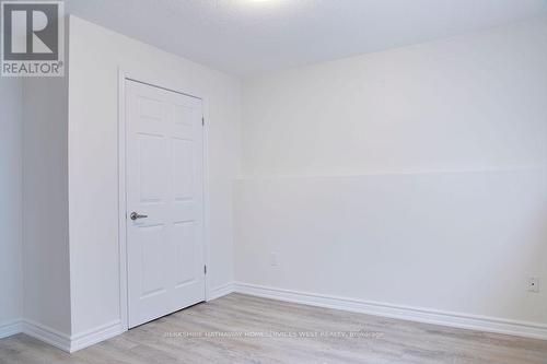 118 Colbeck Drive, Welland, ON - Indoor Photo Showing Other Room