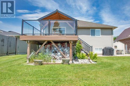 118 Colbeck Drive, Welland, ON - Outdoor With Deck Patio Veranda