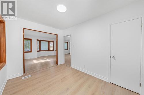 8 Mayfair Drive, Sarnia, ON - Indoor Photo Showing Other Room