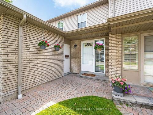 63-3400 Rhonda Valley Blvd, Mississauga, ON - Outdoor With Exterior