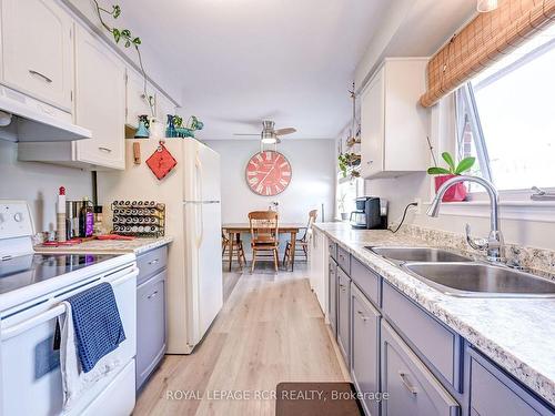 309 William St, Shelburne, ON - Indoor Photo Showing Kitchen With Double Sink