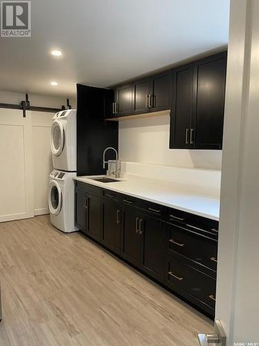 519 Mickelson Lane, Warman, SK - Indoor Photo Showing Laundry Room