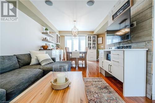 617 Tackaberry Drive, North Bay, ON - Indoor Photo Showing Living Room