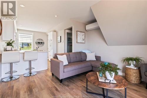 12 Macon Lane, Cap Pele, NB - Indoor Photo Showing Living Room