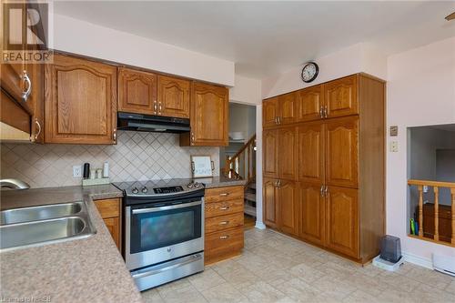 114 Veronica Drive, North Bay, ON - Indoor Photo Showing Kitchen With Double Sink