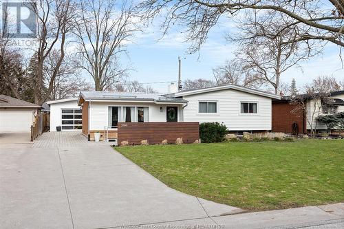 2886 Riviera, Windsor, ON - Outdoor With Facade