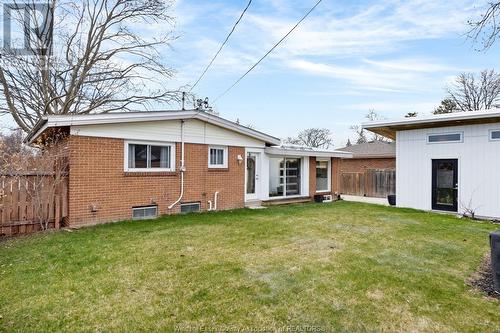 2886 Riviera, Windsor, ON - Outdoor