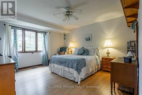 42549 Sparta Line, Central Elgin, ON - Indoor Photo Showing Bedroom