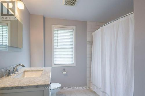 1 Clarke Boulevard, Belleville, ON - Indoor Photo Showing Bathroom