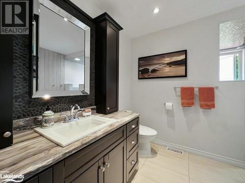 1158 518 Highway, Seguin, ON - Indoor Photo Showing Bathroom