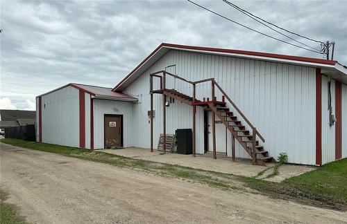 421 King Street, Virden, MB 