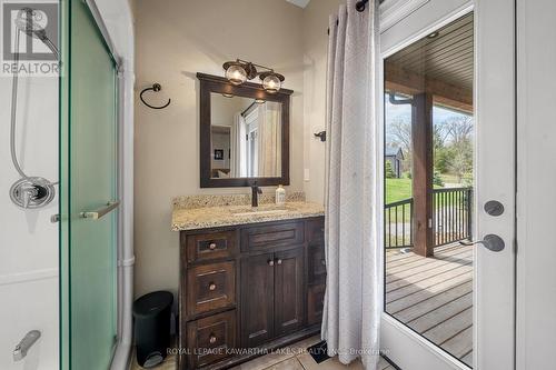 95 Centreline Road, Kawartha Lakes, ON - Indoor Photo Showing Bathroom