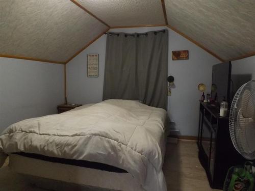 118 Maple Crescent, Atikokan, ON - Indoor Photo Showing Bedroom