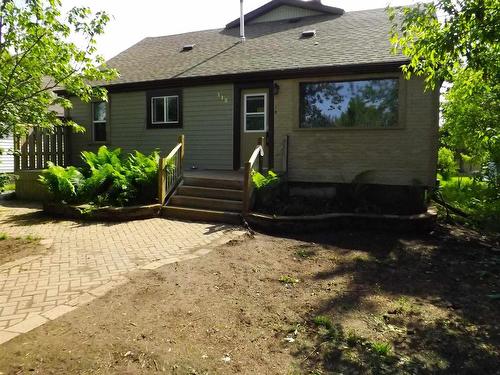 118 Maple Crescent, Atikokan, ON - Outdoor