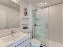 Ensuite bathroom - 