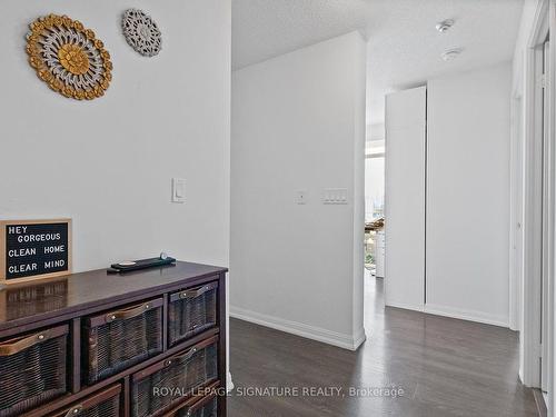 1215-85 East Liberty St, Toronto, ON - Indoor Photo Showing Other Room