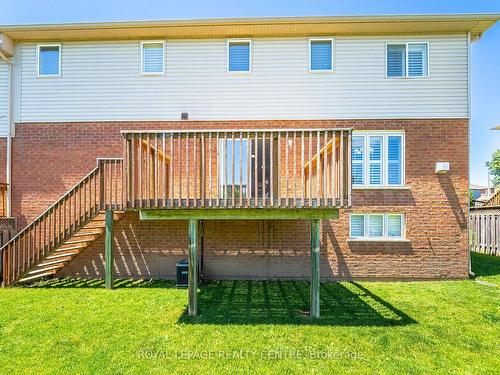 4010 Medland Dr, Burlington, ON - Outdoor With Deck Patio Veranda With Exterior