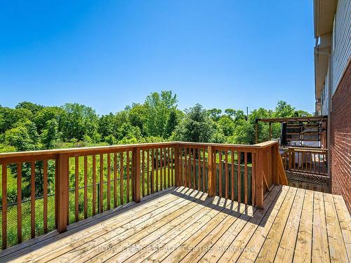 4010 Medland Dr, Burlington, ON - Outdoor With Deck Patio Veranda With Exterior