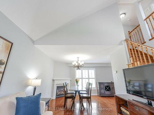 4010 Medland Dr, Burlington, ON - Indoor Photo Showing Living Room With Fireplace