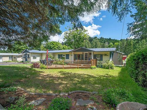 Frontage - 114 Domaine-Val-Morin, Val-Morin, QC - Outdoor With Deck Patio Veranda