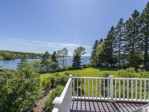 2 Crouchers Point Road, Glen Haven, NS 