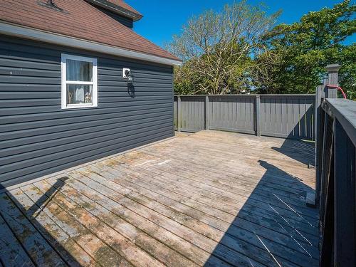 1 Atlantic Street, Clark'S Harbour, NS 