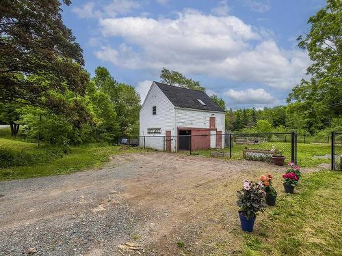 7716 Highway 14, Brooklyn, NS 