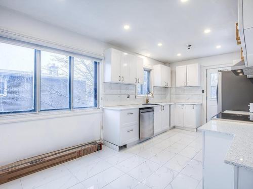 Kitchen - 5733 Av. Eldridge, Côte-Saint-Luc, QC - Indoor Photo Showing Kitchen