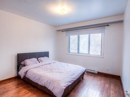 Chambre Ã Â coucher - 5733 Av. Eldridge, Côte-Saint-Luc, QC - Indoor Photo Showing Bedroom