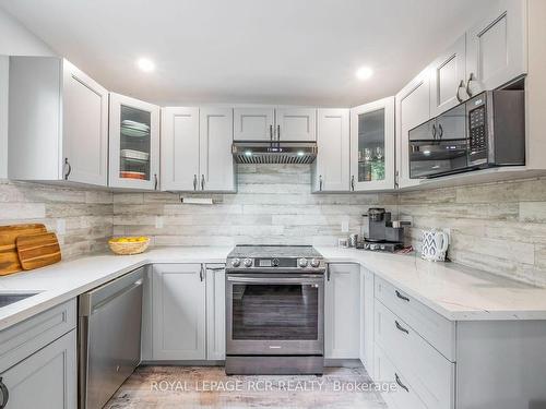 49-785 Caledon E Garafraxa Line, Caledon, ON - Indoor Photo Showing Kitchen With Upgraded Kitchen