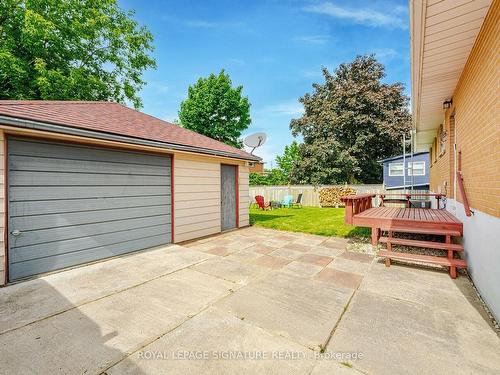 68 Albemarle St, Brantford, ON - Outdoor With Exterior