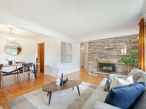 68 Albemarle St, Brantford, ON - Indoor Photo Showing Living Room With Fireplace