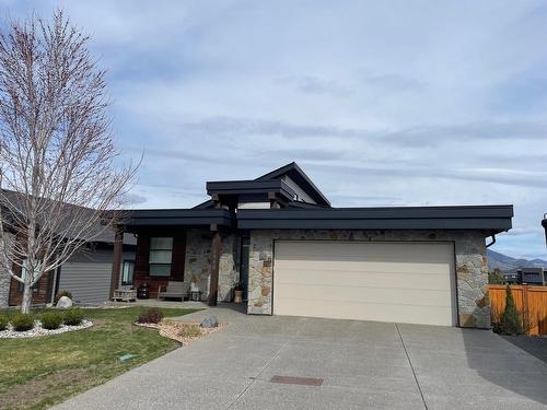 1990 Qu'Appelle Blvd, Kamloops, BC - Outdoor With Facade