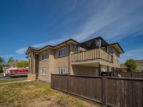 807 Arlington Crt, Kamloops, BC 