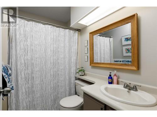 1255 Raymer Avenue Unit# 504, Kelowna, BC - Indoor Photo Showing Bathroom