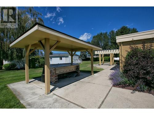 1255 Raymer Avenue Unit# 504, Kelowna, BC - Outdoor