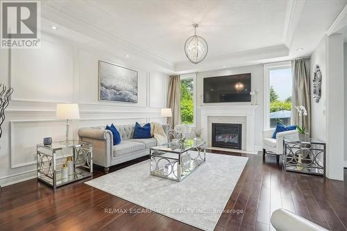 8 Felicia Court, Hamilton, ON - Indoor Photo Showing Living Room With Fireplace