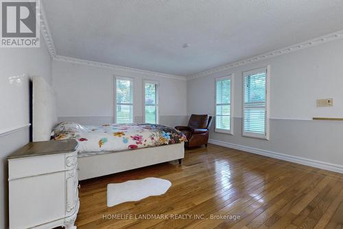 11 Marcus Court, Vaughan, ON - Indoor Photo Showing Bedroom