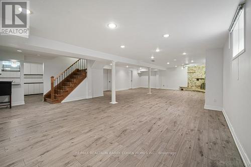 30 Beasley Drive, Richmond Hill, ON - Indoor Photo Showing Other Room