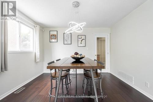 12 Castille Crescent, Georgina, ON - Indoor Photo Showing Dining Room