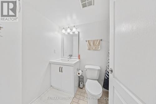 1808 - 330 Mccowan Road, Toronto, ON - Indoor Photo Showing Bathroom