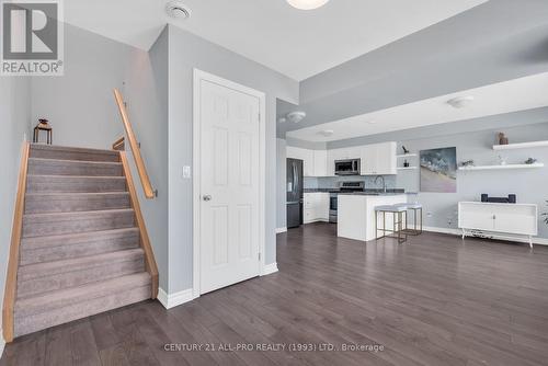 208 - 440 Lonsberry Drive, Cobourg, ON - Indoor Photo Showing Kitchen