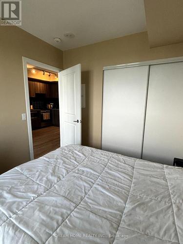 4409 - 395 Bloor Street E, Toronto, ON - Indoor Photo Showing Bedroom