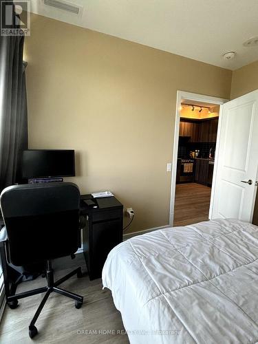 4409 - 395 Bloor Street E, Toronto, ON - Indoor Photo Showing Bedroom