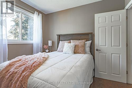 154 Water Street, Southwest Middlesex, ON - Indoor Photo Showing Bedroom