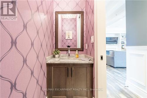 36 Kingspoint Circle, Hamilton (Winona), ON - Indoor Photo Showing Bathroom